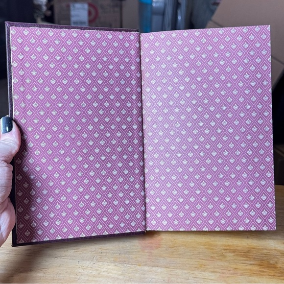 Madame Bovary Book - Picture 11 of 13